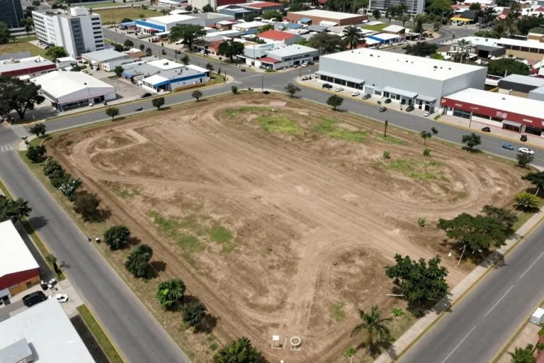 Beneficios de invertir en terrenos comerciales cerca de ciudades